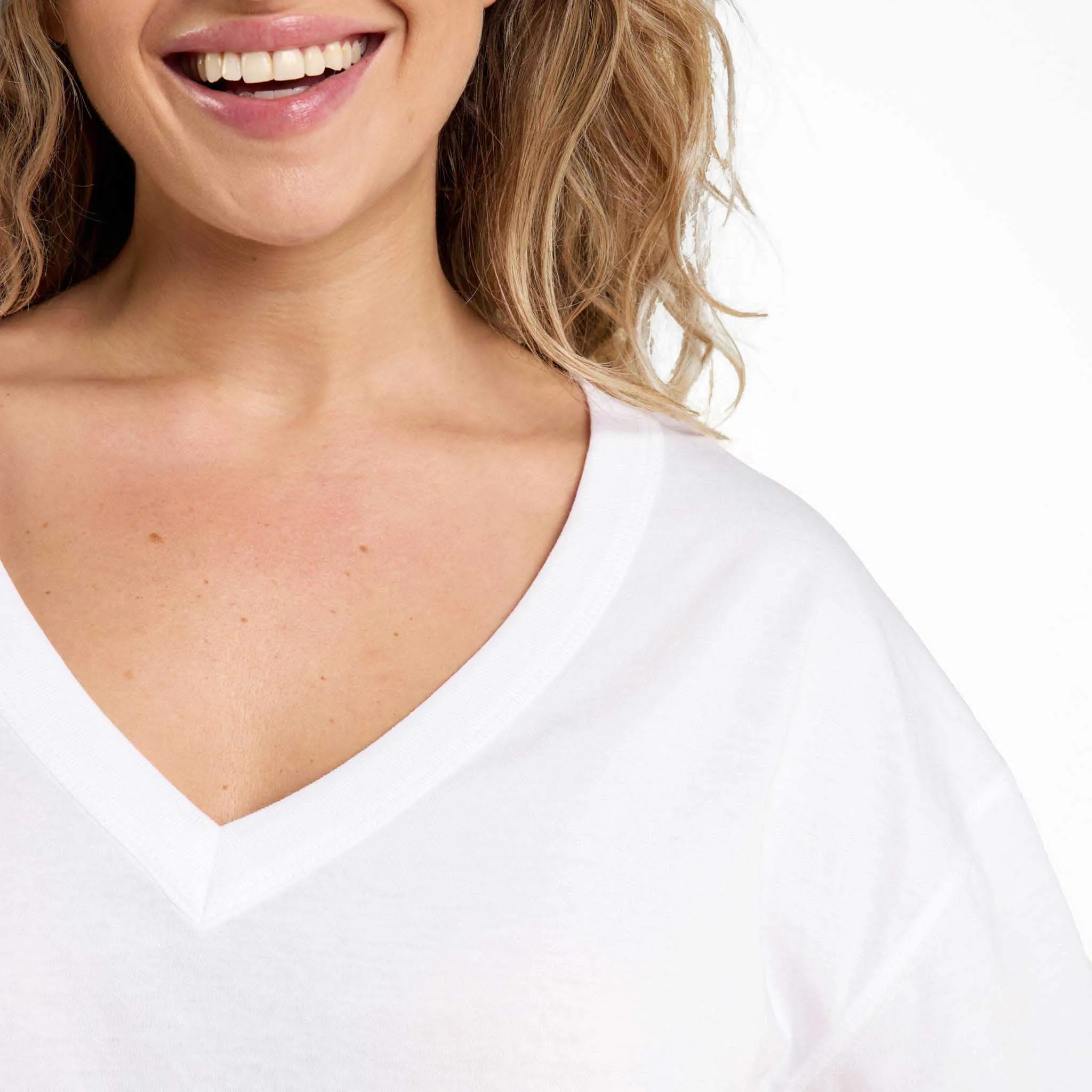 Boxy V-Neck Tee | White