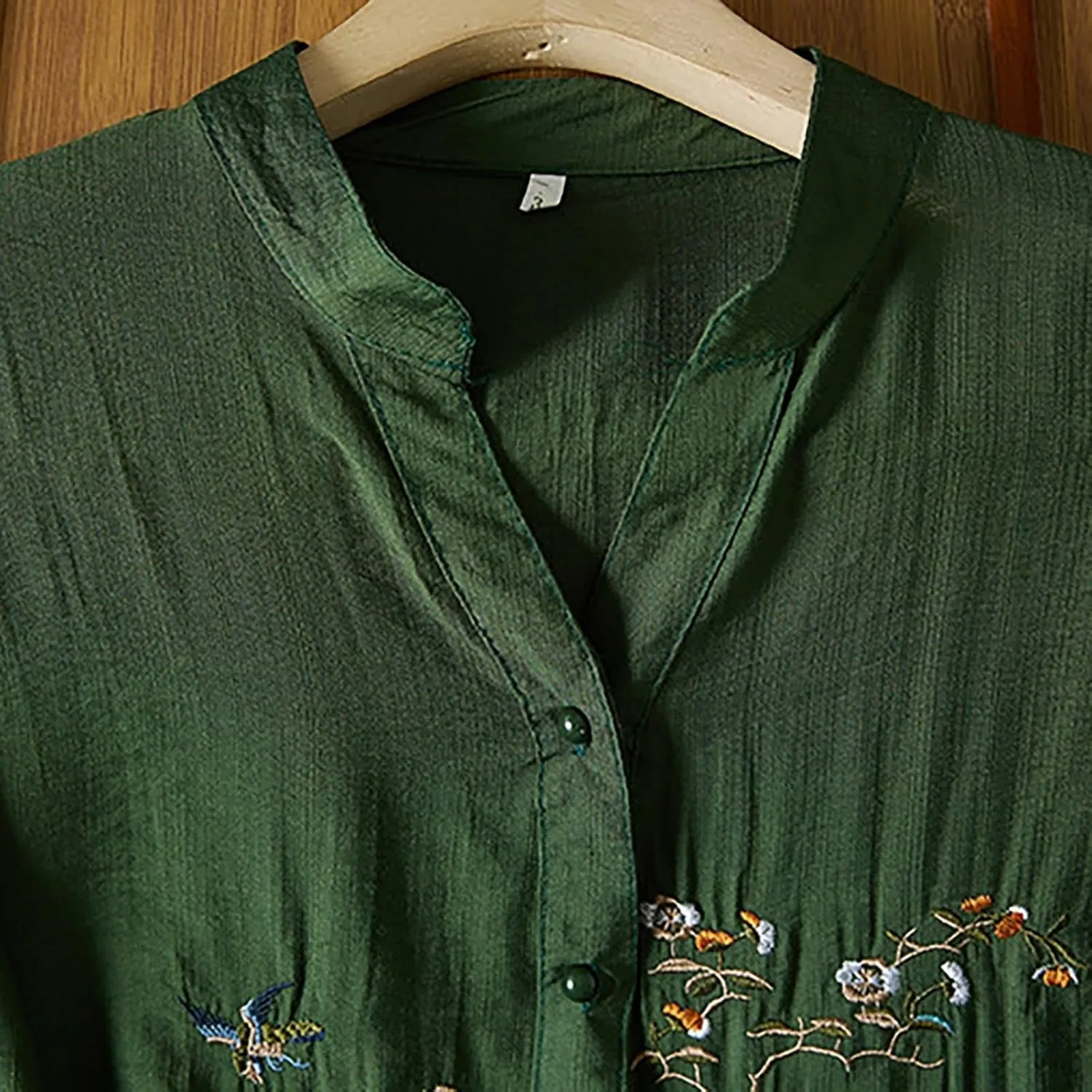 Womens 3/4 Sleeve Linen Shirts 2025 Cotton Summer Retro Embroidered Boho Tops Dressy Casual Beach Vacation Blouses