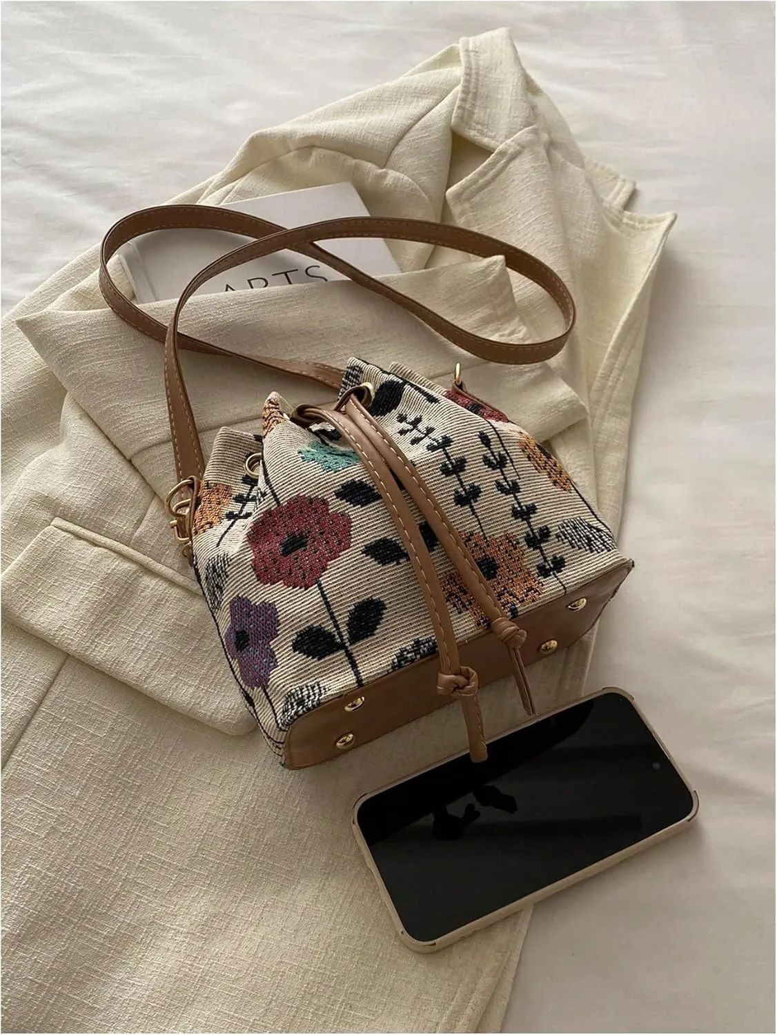 Women's Floral Drawstring Bucket Bag Vintage Crossbody Bags Adjustable Strap Mini Canvas Purses